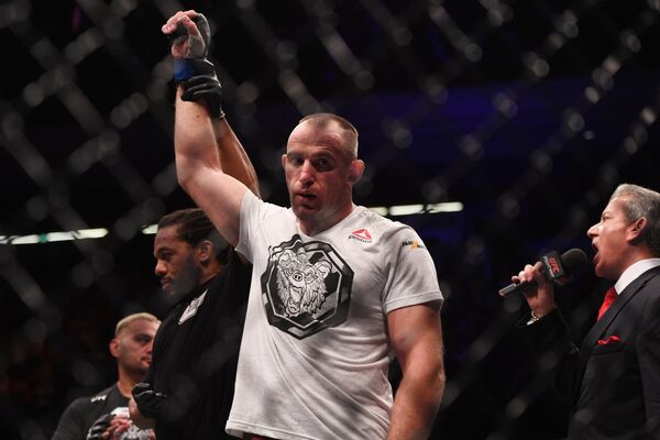 UFC Fight Night в Москве UFC Fight Night в Москве