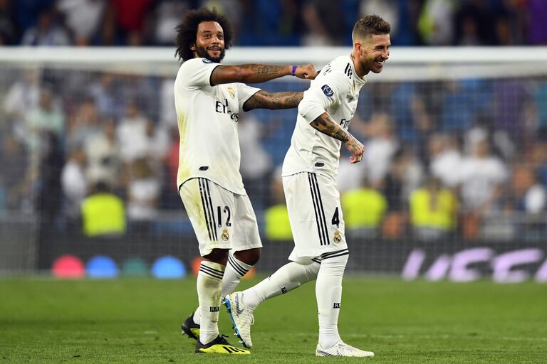 Футболисты мадридского Реала Марсело и Серхио Рамос (слева направо)