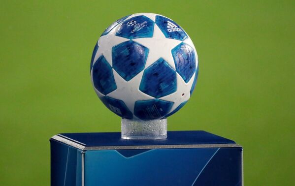 Официальный мяч Лиги чемпионов