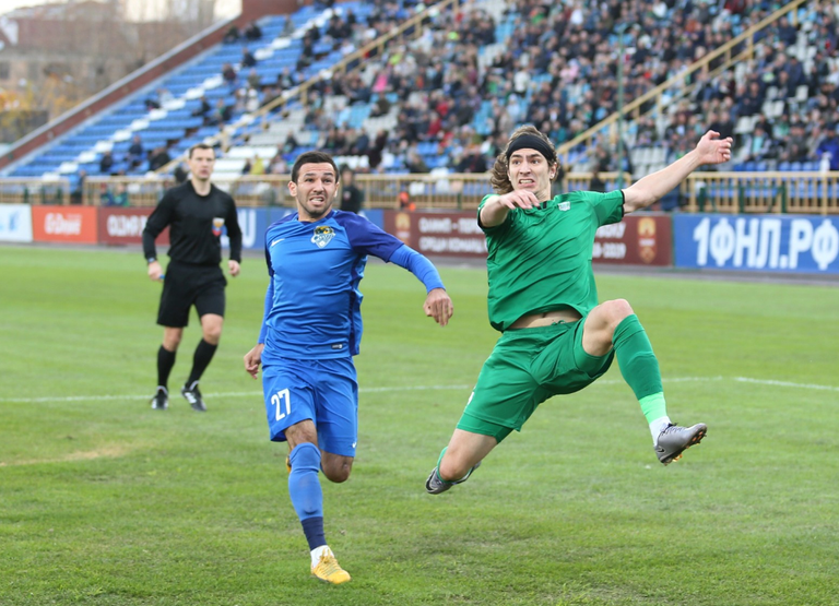 Илья Кухарчук (справа) Илья Кухарчук (справа)