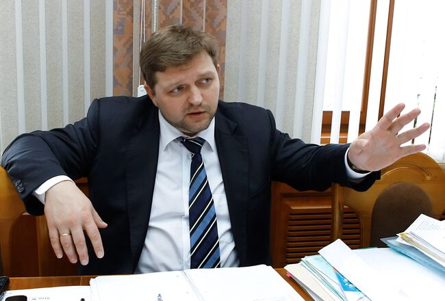 Губернатор Кировской области Никита Белых во время интервью