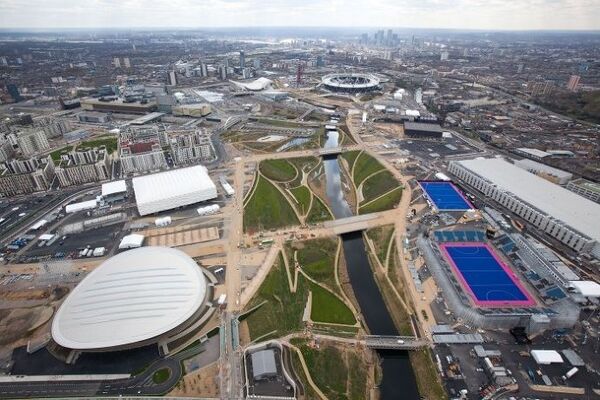 Вид на Олимпийский парк в Лондоне 