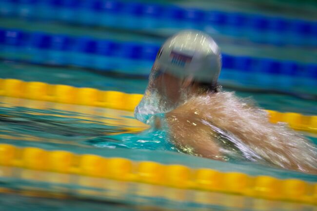 Вячеслав Синькевич на дистанции 100 метров брассом среди мужчин на чемпионате России по плаванию в Москве