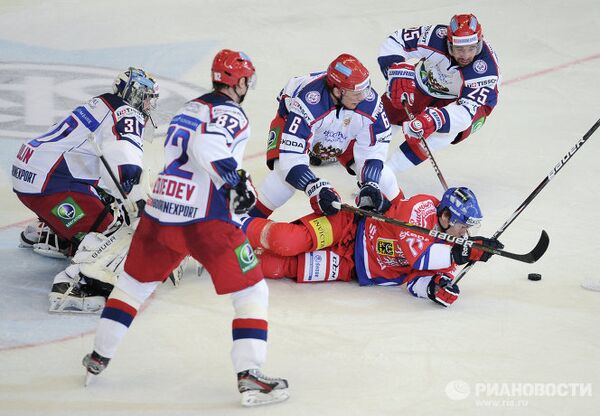 Игровой момент матча Чехия - Россия