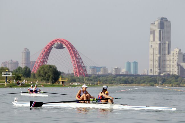 Спортсменки