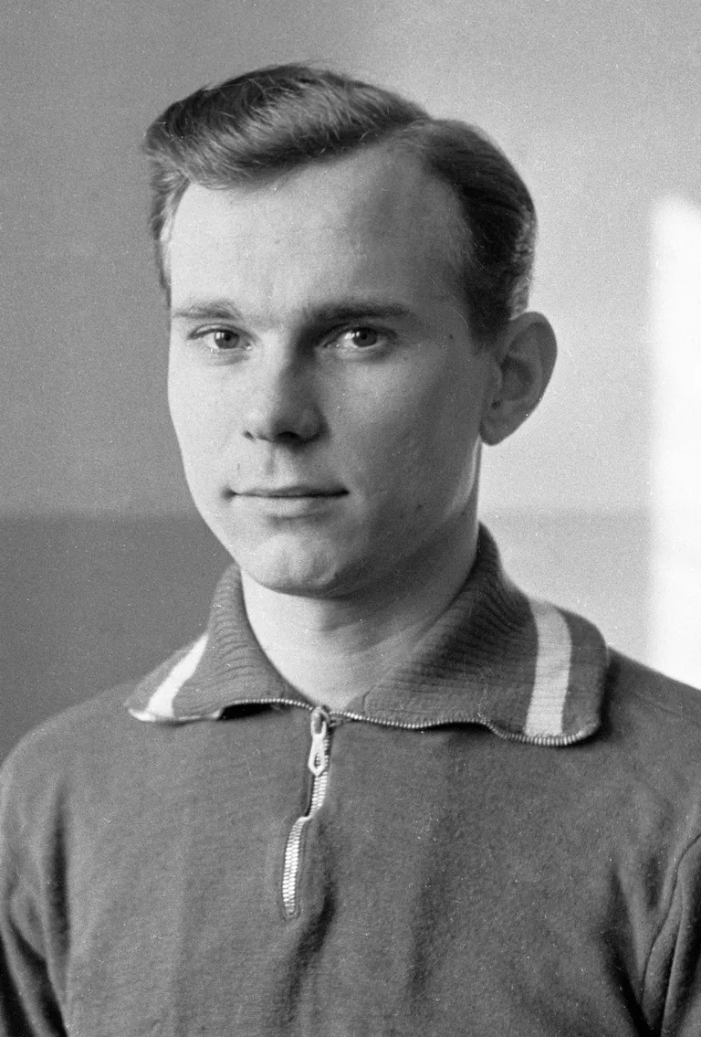 Валентин Иванов Валентин Иванов
