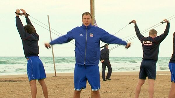 Сборная России по волейболу готовится к Олимпиаде в Лондоне на тренировочной базе в Анапе