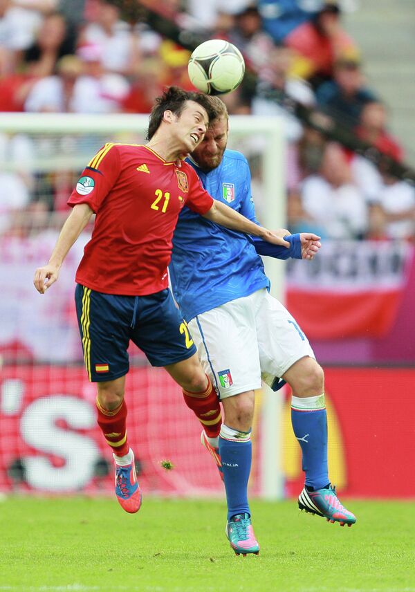 Игровой момент матча Испания - Италия