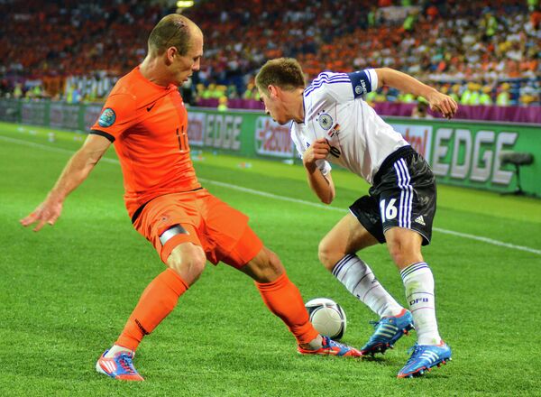 Игровой момент матча Нидерланды - Германия