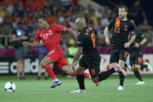 Игровой момент матча Португалия - Нидерланды