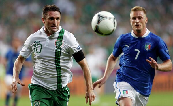 Игровой момент матча Италия - Ирландия