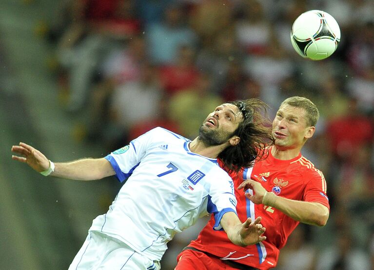 Футбол. ЕВРО - 2012. Матч сборных Греции и России Футбол. ЕВРО - 2012. Матч сборных Греции и России