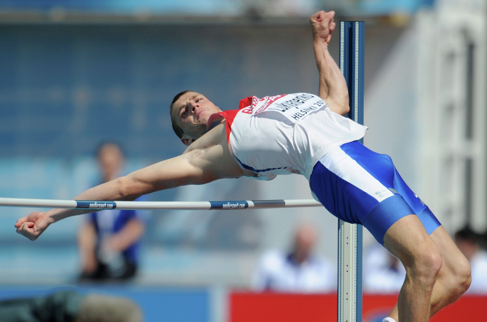 Спортсмены по видам спорта. Десятиборье в легкой атлетике. Легкоатлетические многоборья в легкой атлетике. Екатерина Большова легкая атлетика. Десятиборье в легкой атлетике у мужчин.