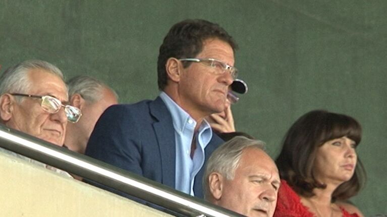 Фабио Капелло делал заметки, наблюдая за матчем ЦСКА - Ростов в Химках Фабио Капелло делал заметки, наблюдая за матчем ЦСКА - Ростов в Химках