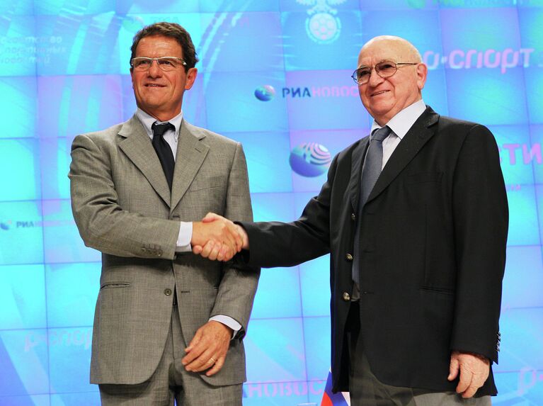 Фабио Капелло (слева) и первый вице-президент Российского футбольного союза (РФС) Никита Симонян Фабио Капелло (слева) и первый вице-президент Российского футбольного союза (РФС) Никита Симонян