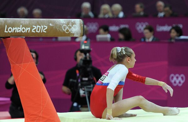Секс-конфуз на Олимпиаде: чемпионка мира обнажила грудь на льду