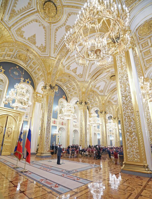 Владимир Путин на встрече с паралимпийской сборной России в Кремле