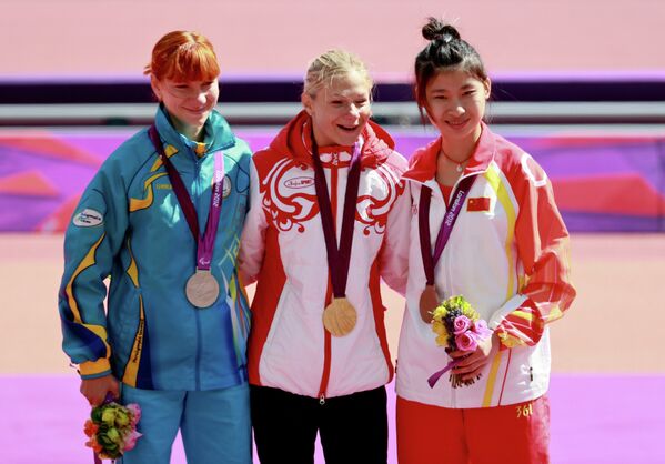 Инна Стрижак, Маргарита Гончарова и Цао Юаньхан (слева направо)