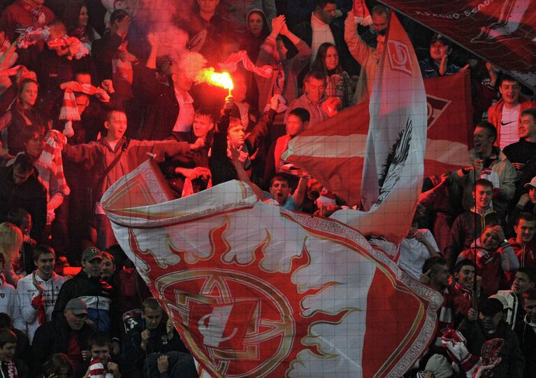 Болельщики футбольного клуба Спартак Болельщики футбольного клуба Спартак