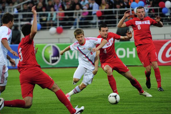Игровой момент матча молодежных сборных России и Польши