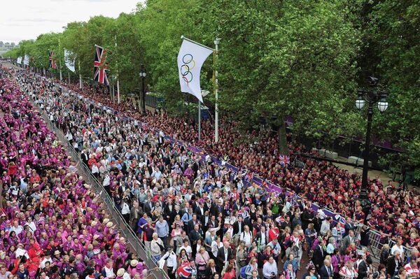 Парад британских олимпийцев и паралимпийцев на Трафальгарской площади в Лондоне