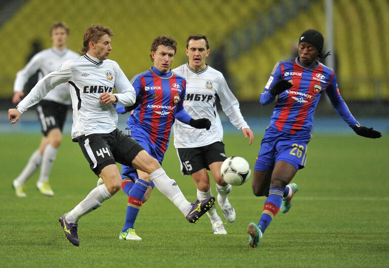 Игровой момент матча ЦСКА - Тюмень