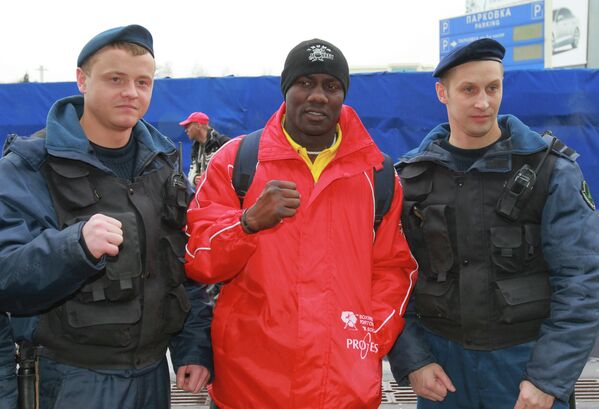 Прилет в Москву участников боксерского турнира Звездный ринг