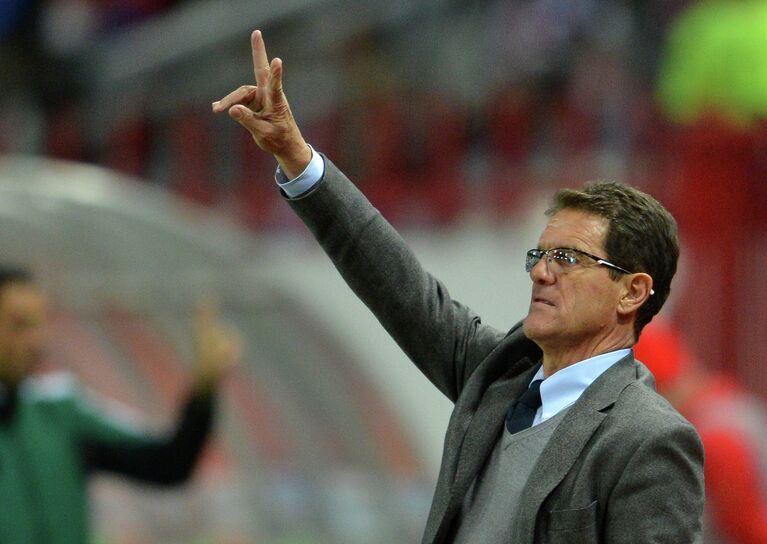 Фабио Капелло во время матча Фабио Капелло во время матча