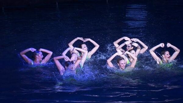 Прыжки в воду и синхронное плавание: Шоу Олимпийских чемпионов в Москве