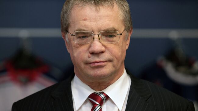 Александр Медведев