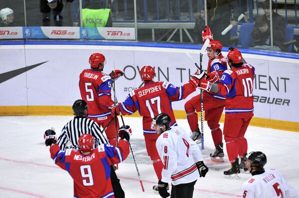 Хоккеисты Молодежной сборной России