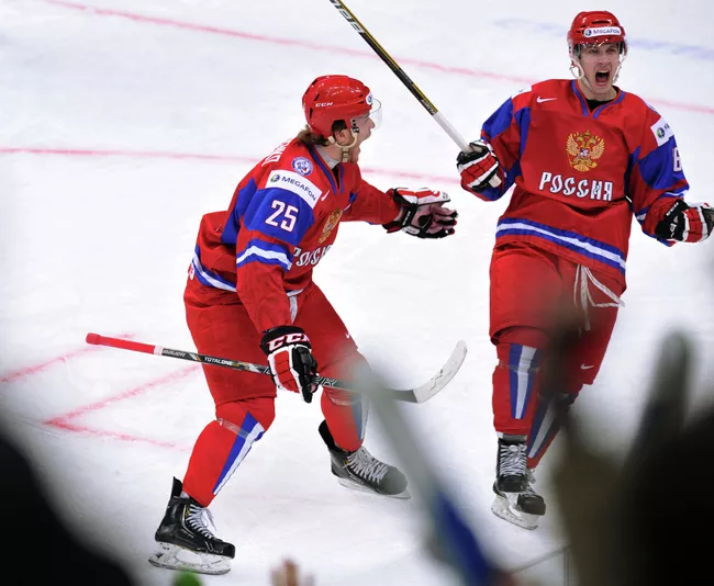 Хоккеисты сборной России