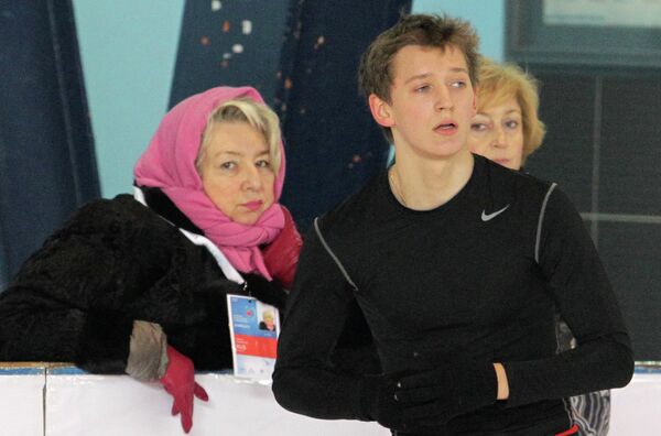 Татьяна Тарасова (слева) и Максим Ковтун