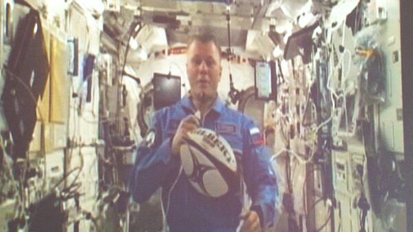Космонавт с борта МКС принял участие в жеребьевке ЧМ по регби-7