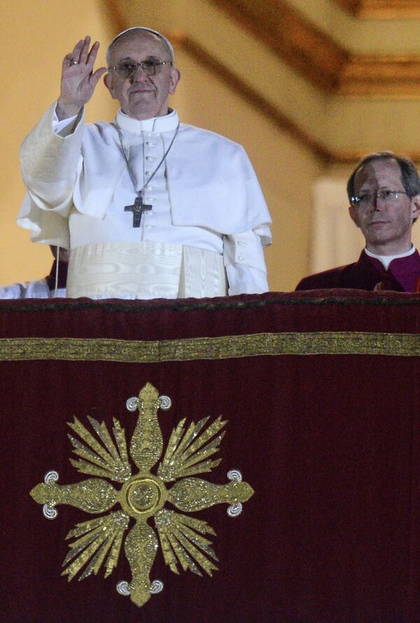 Аргентинский кардинал стал новым папой римским Франциском Первым