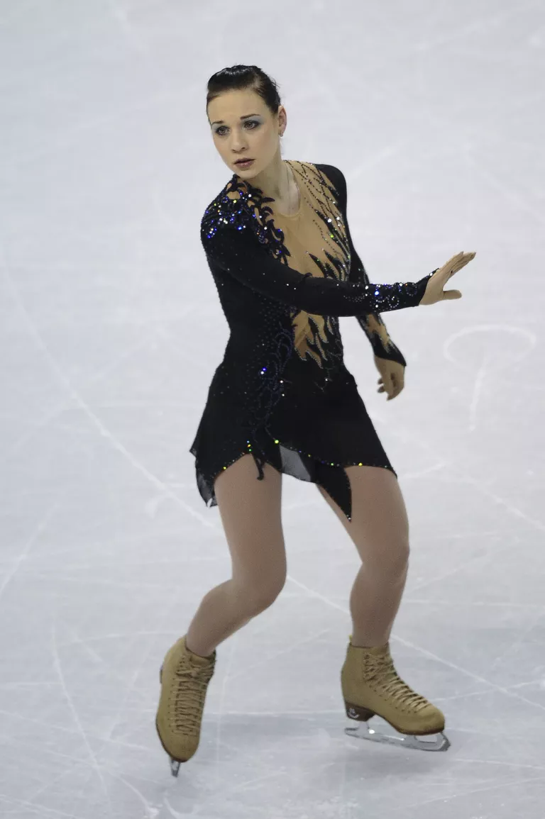 Алена Леонова