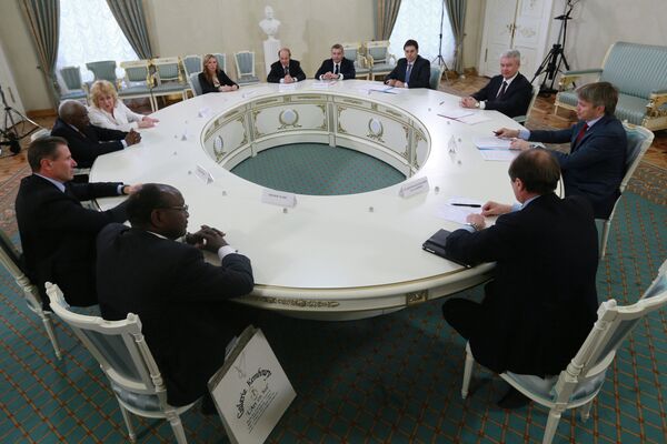 Встреча мэра Москвы С.Собянина с президентом ИААФ Ламином Диаком