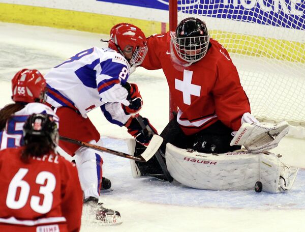 Игровой момент матча Россия - Швейцария