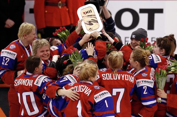 Игроки женской сборной России по хоккею