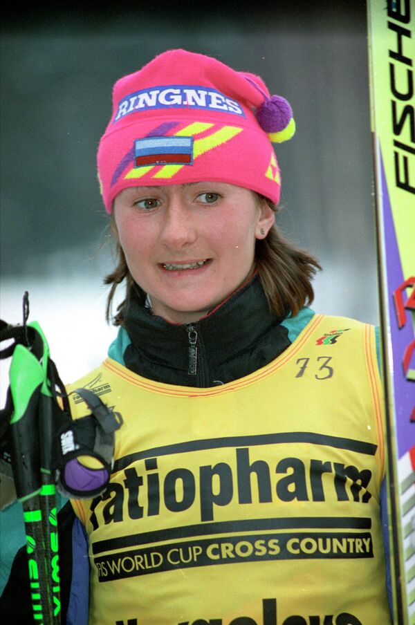 Елена Вяльбе во время Кубка мира по лыжным гонкам