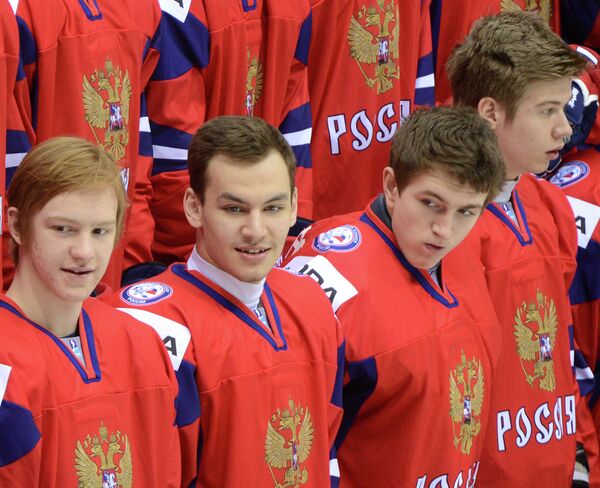 Игроки юниорской сборной России по хоккею
