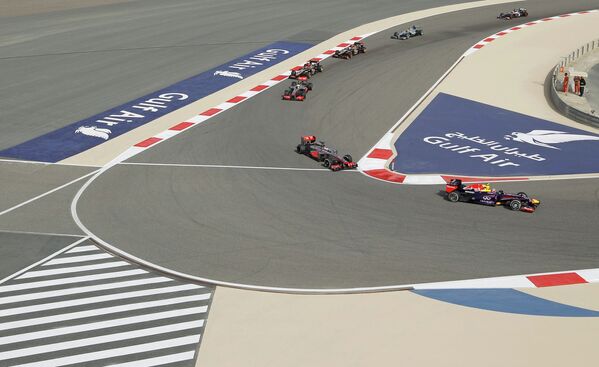 Марк Уэббер и Дженсон Баттон на Гран-при Бахрейна