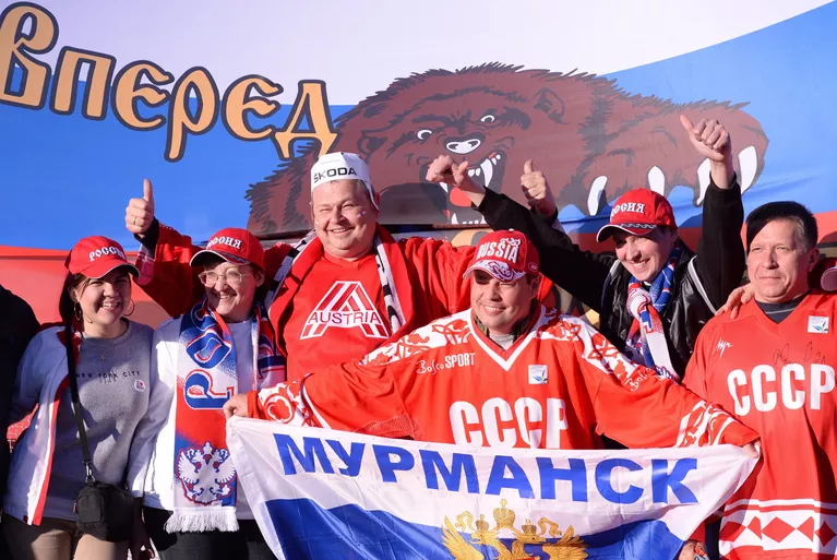 Болельщики сборной России Болельщики сборной России