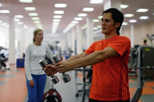 Российский спортсмен Владимир Григорьев во время тренировки