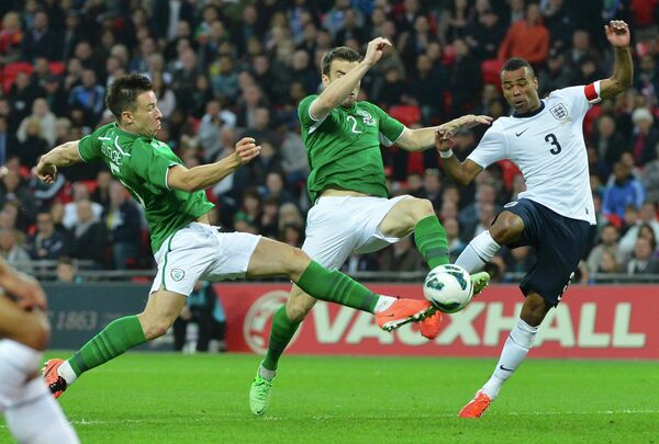 Игровой момент матча Ирландия - Англия