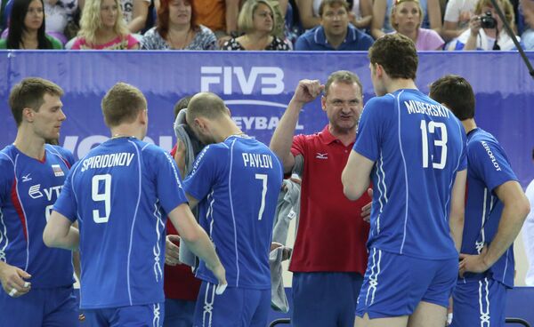 Сборная России по волейболу после победы над сборной Ирана в матче Мировой лиги