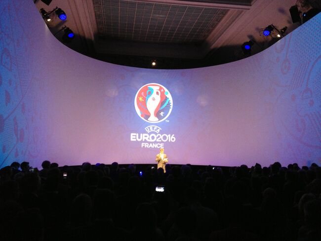 Логотип чемпионата Европы по футболу-2016