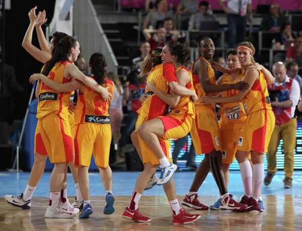 Баскетболистки сборной Испании