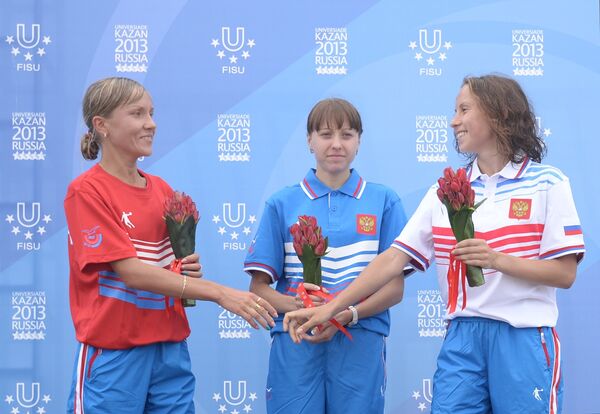 Ирина Юманова (2 место), Анисья Кирдяпкина (1 место) и Лина Бикулова (3 место)