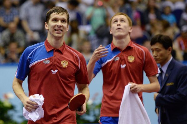 Российские спортсмены Михаил Пайков (слева) и Вячеслав Буров